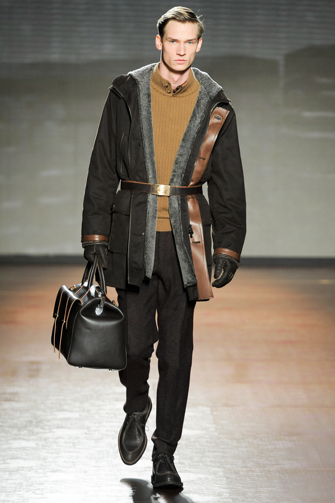 Ermenegildo Zegna 2011ﶬbDƬ
