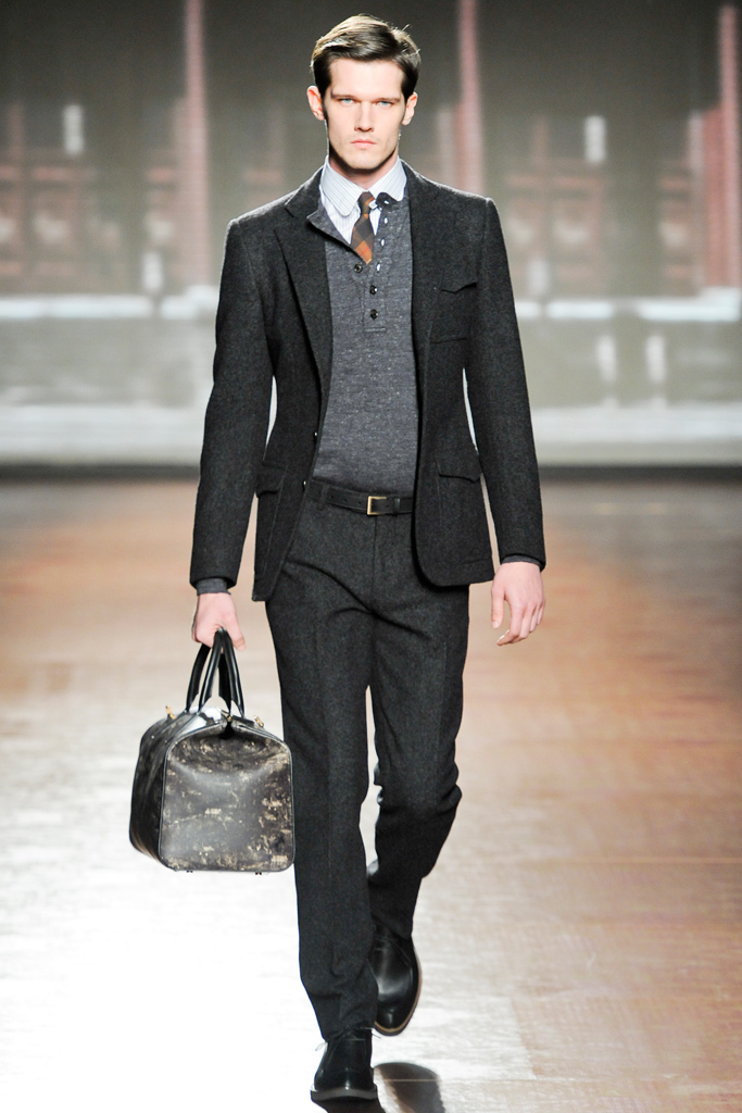 Ermenegildo Zegna 2011ﶬbDƬ