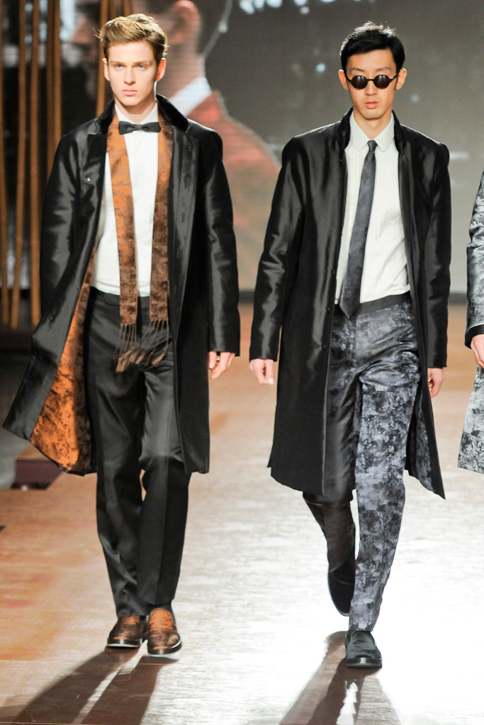 Ermenegildo Zegna 2011ﶬbDƬ