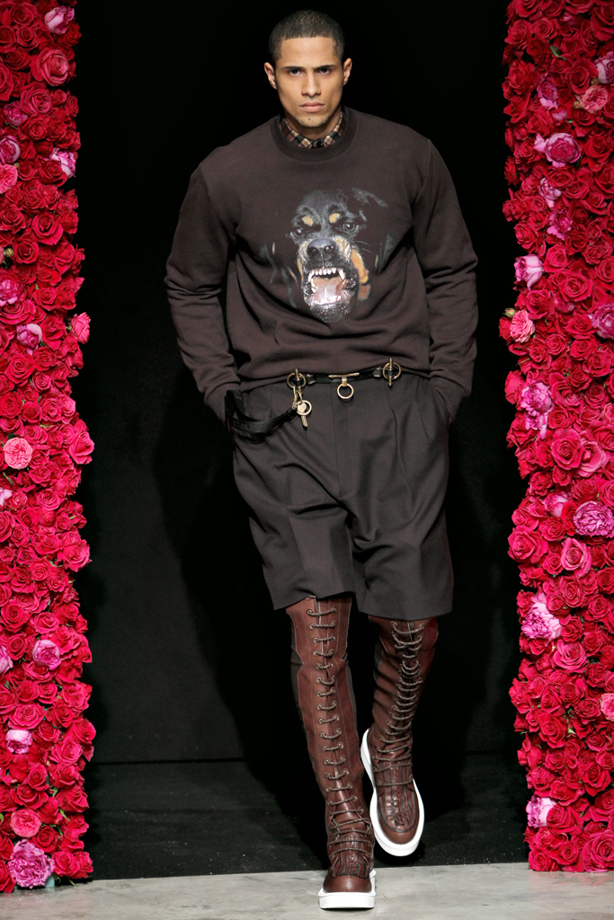 Givenchy 2011 ﶬbDƬ