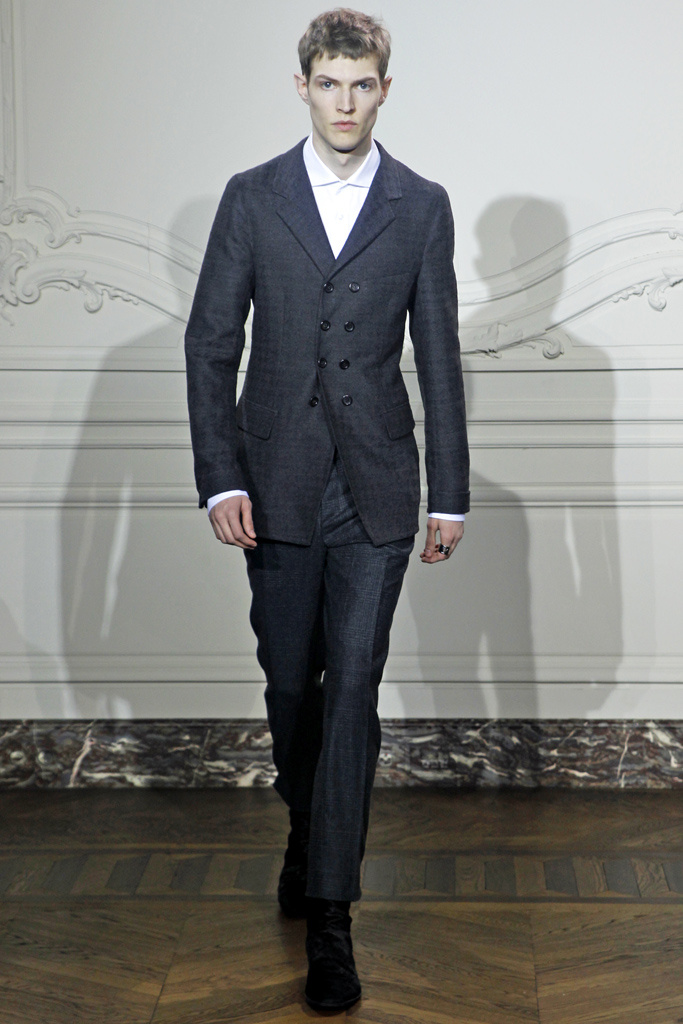 Yves Saint Laurent 2011 ﶬbDƬ