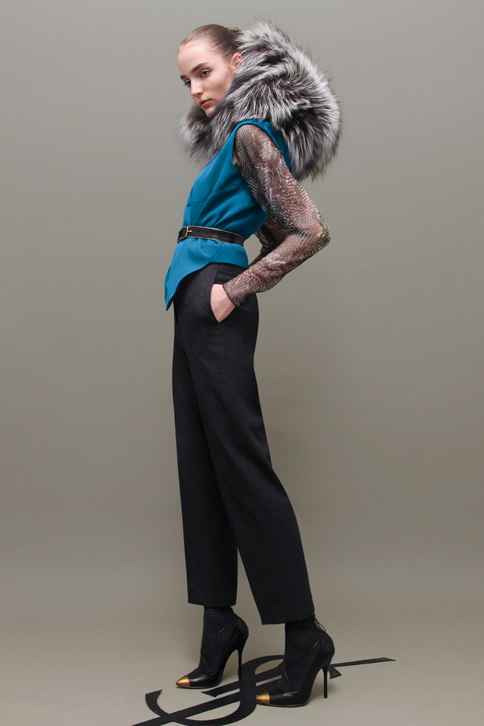 Yves Saint Laurent 2011 ϵиDƬ