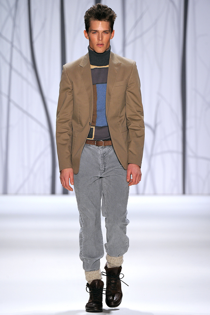 Perry Ellis 2011 ﶬbDƬ