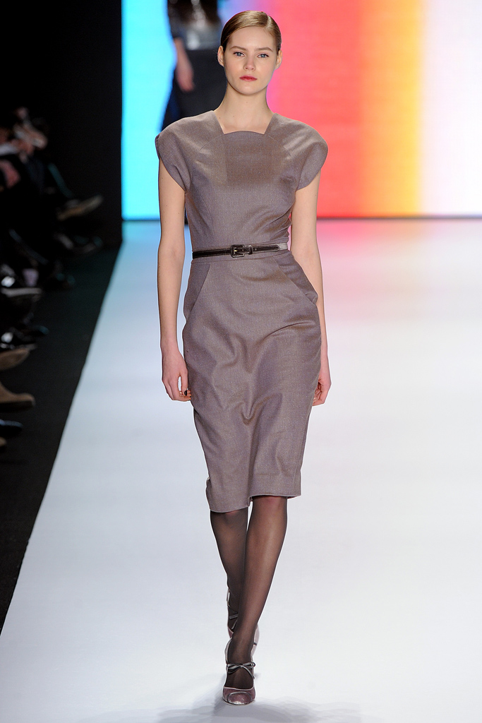 Carolina Herrera 2011 ﶬ¸DƬ