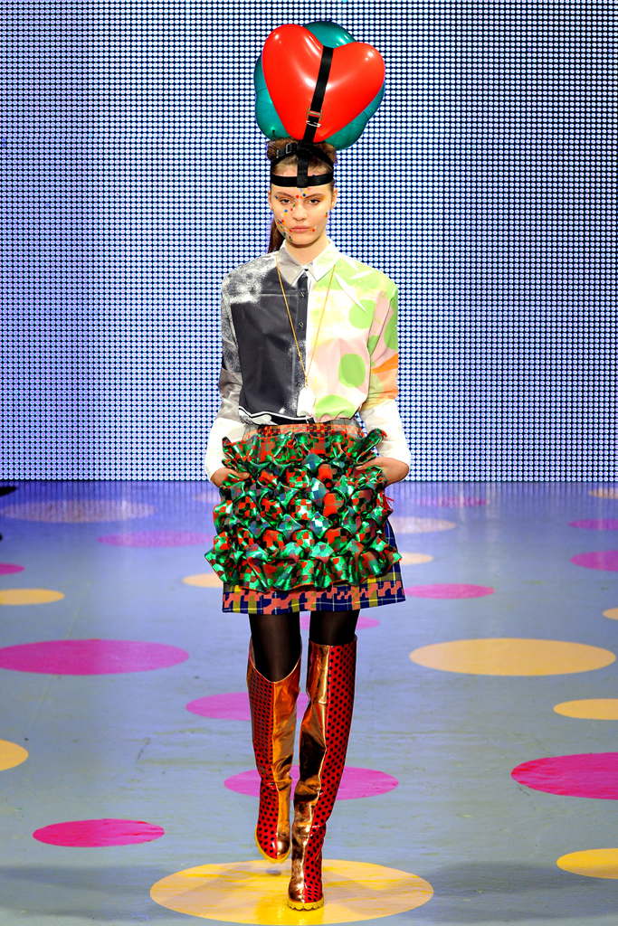 Louise Gray 2011ﶬ¸DƬ