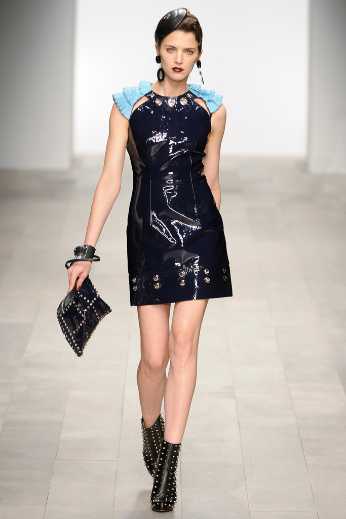 Holly Fulton 2011ﶬ¸DƬ