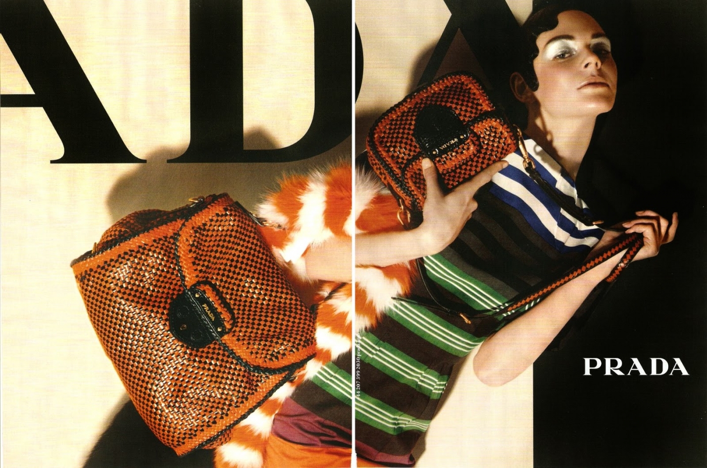 Prada 2011ďVƬ DƬ