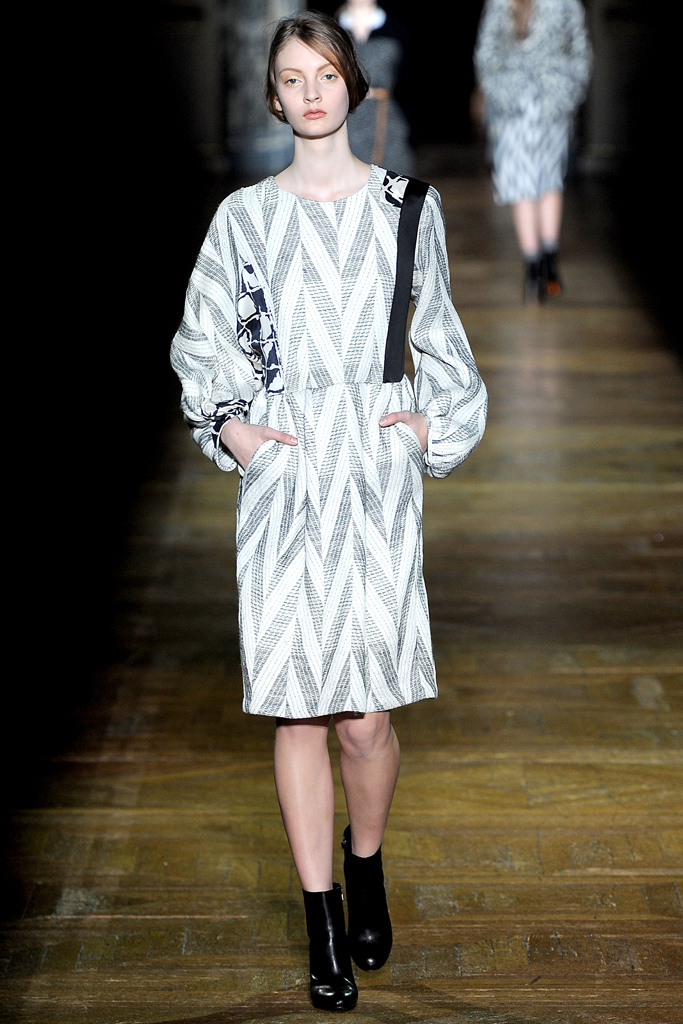 Dries Van Noten 2011ﶬ¸DƬ
