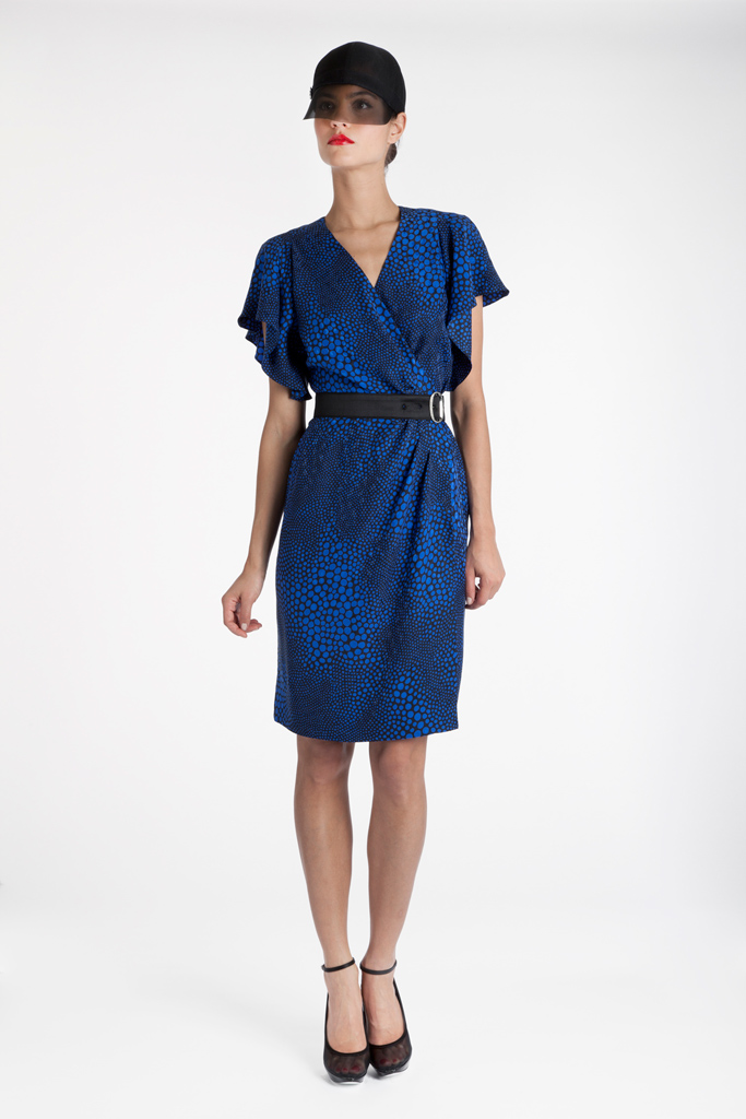Azzaro 2011ﶬ DƬ