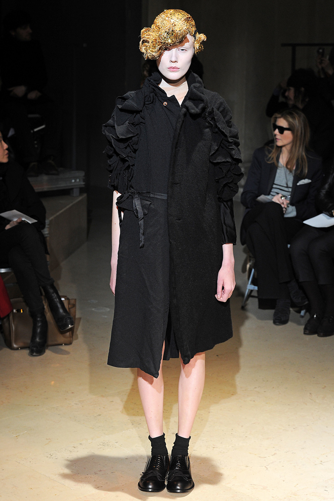 Comme des Garcons 2011ﶬ DƬ