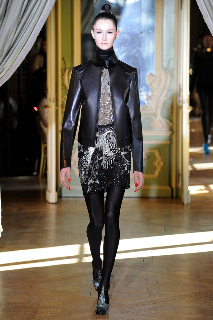 Emanuel Ungaro 2011ﶬ¸DƬ