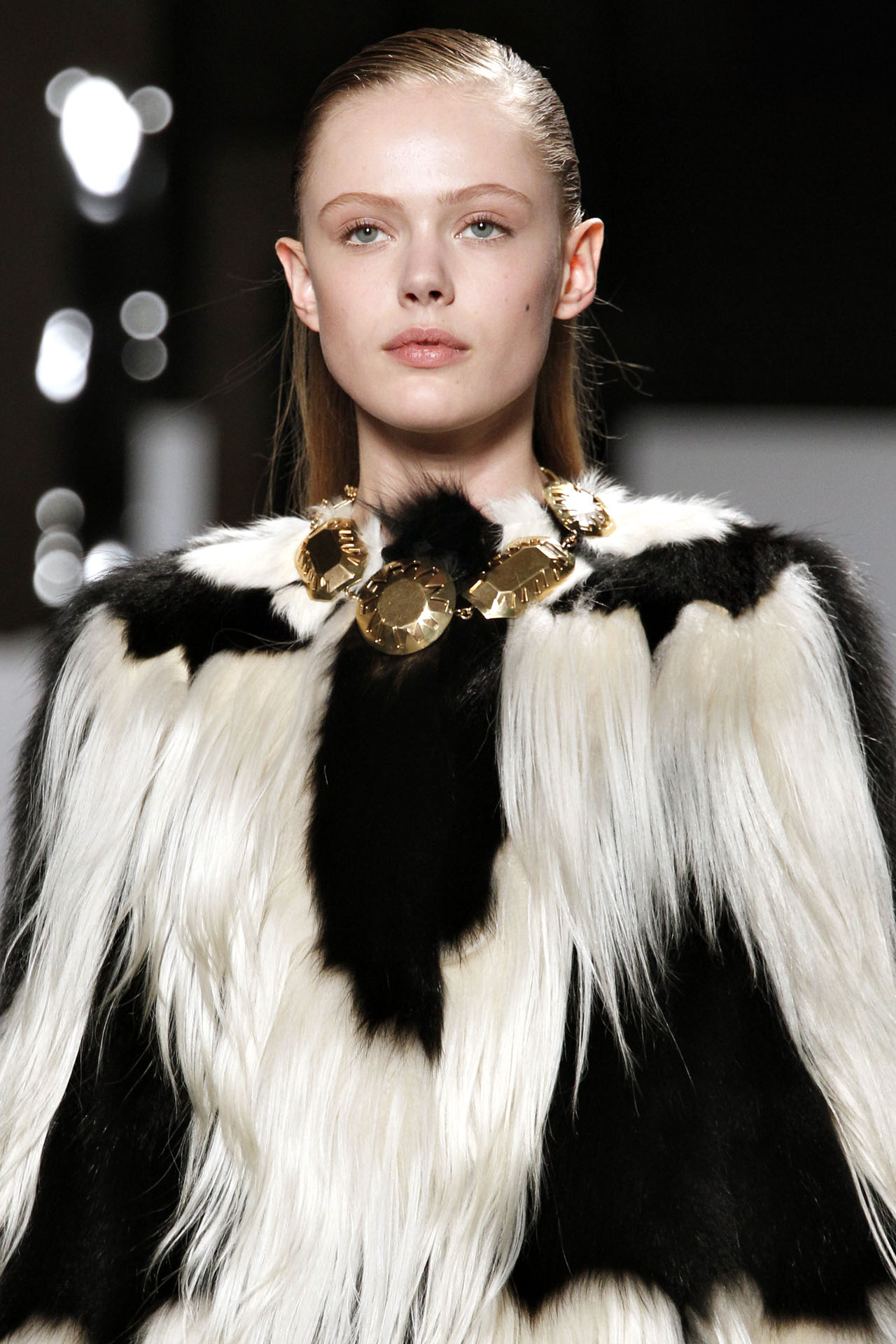 Giambattista Valli 2011ﶬDƬ