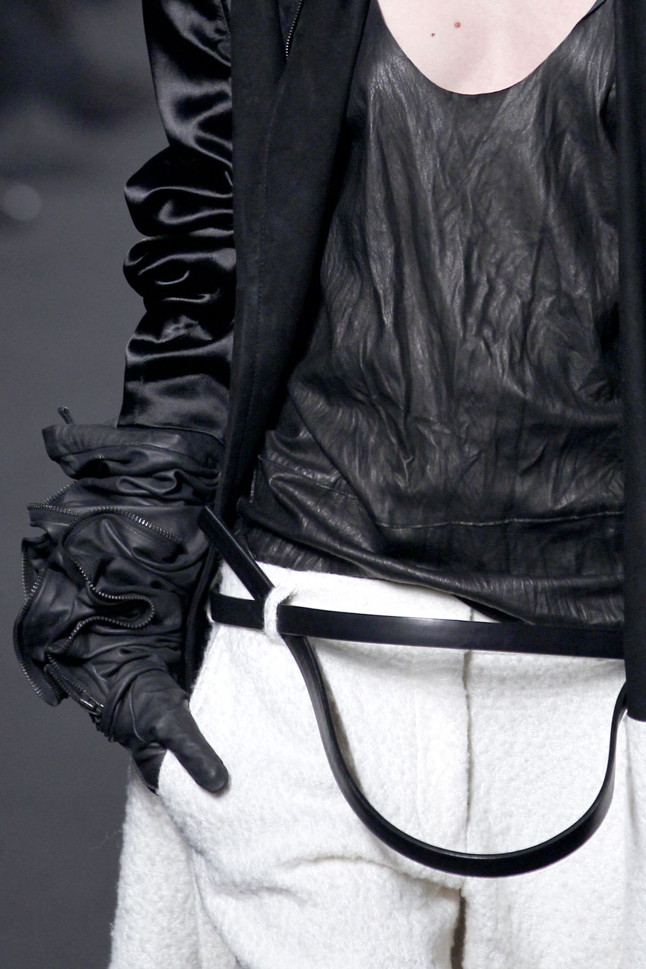 Haider Ackermann 2011ﶬDƬ