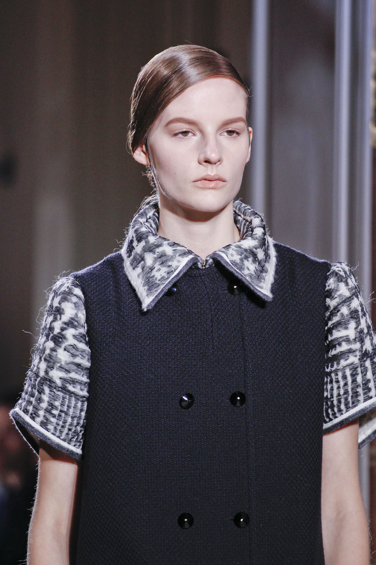 Yves Saint Laurent 2011ﶬ(ji)DƬ