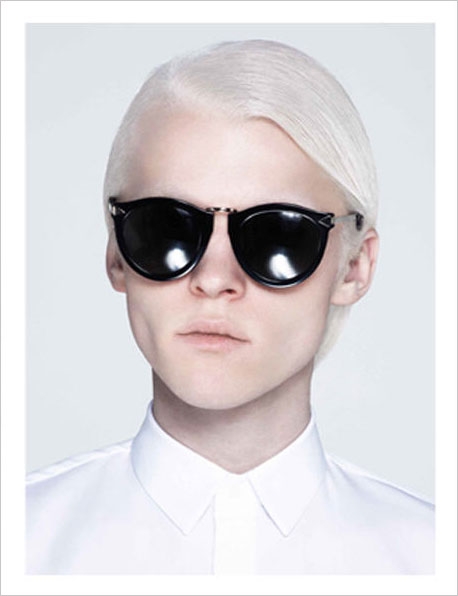 Karen Walker 2011春夏眼鏡廣告 高清圖片