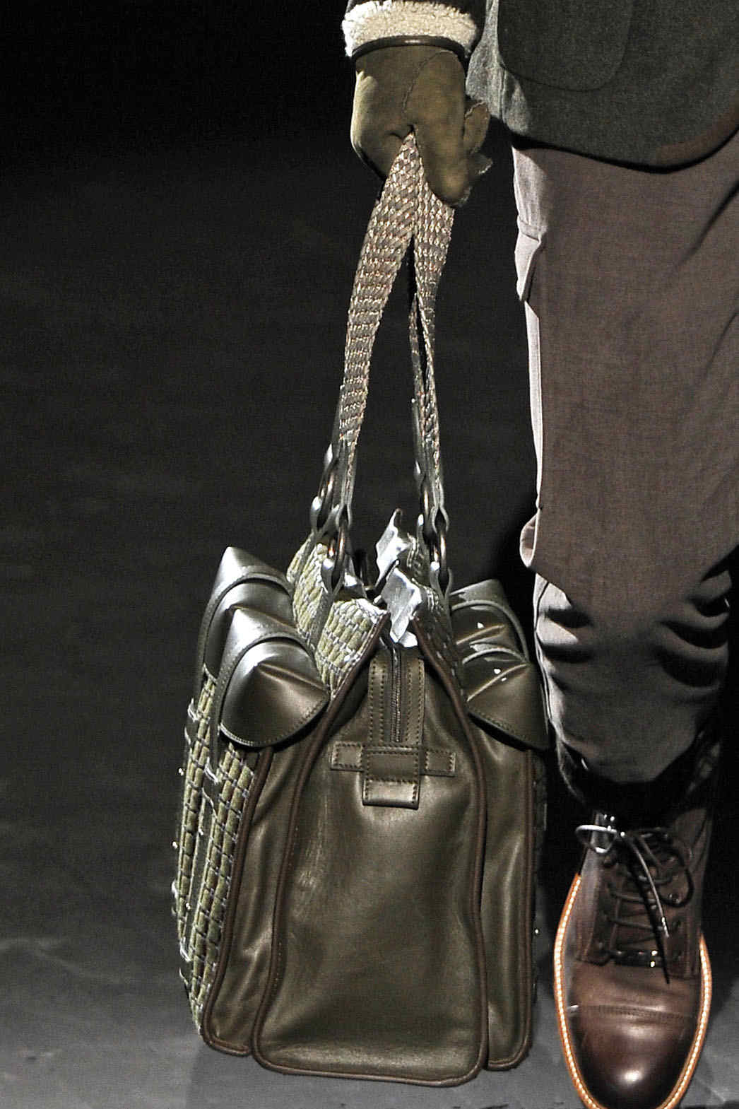 Corneliani 2011ﶬbDƬ