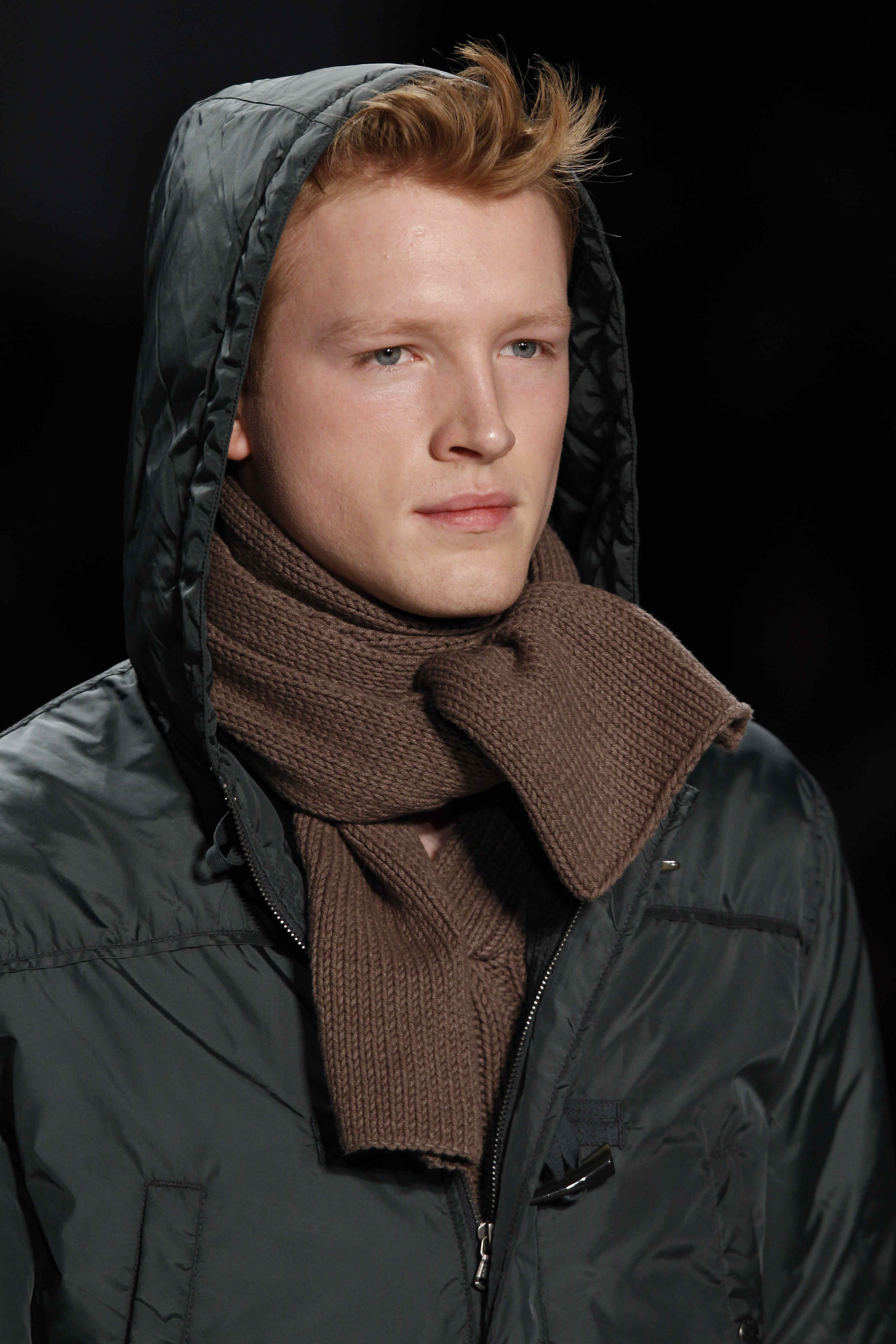 Perry Ellis 2011ﶬbDƬ