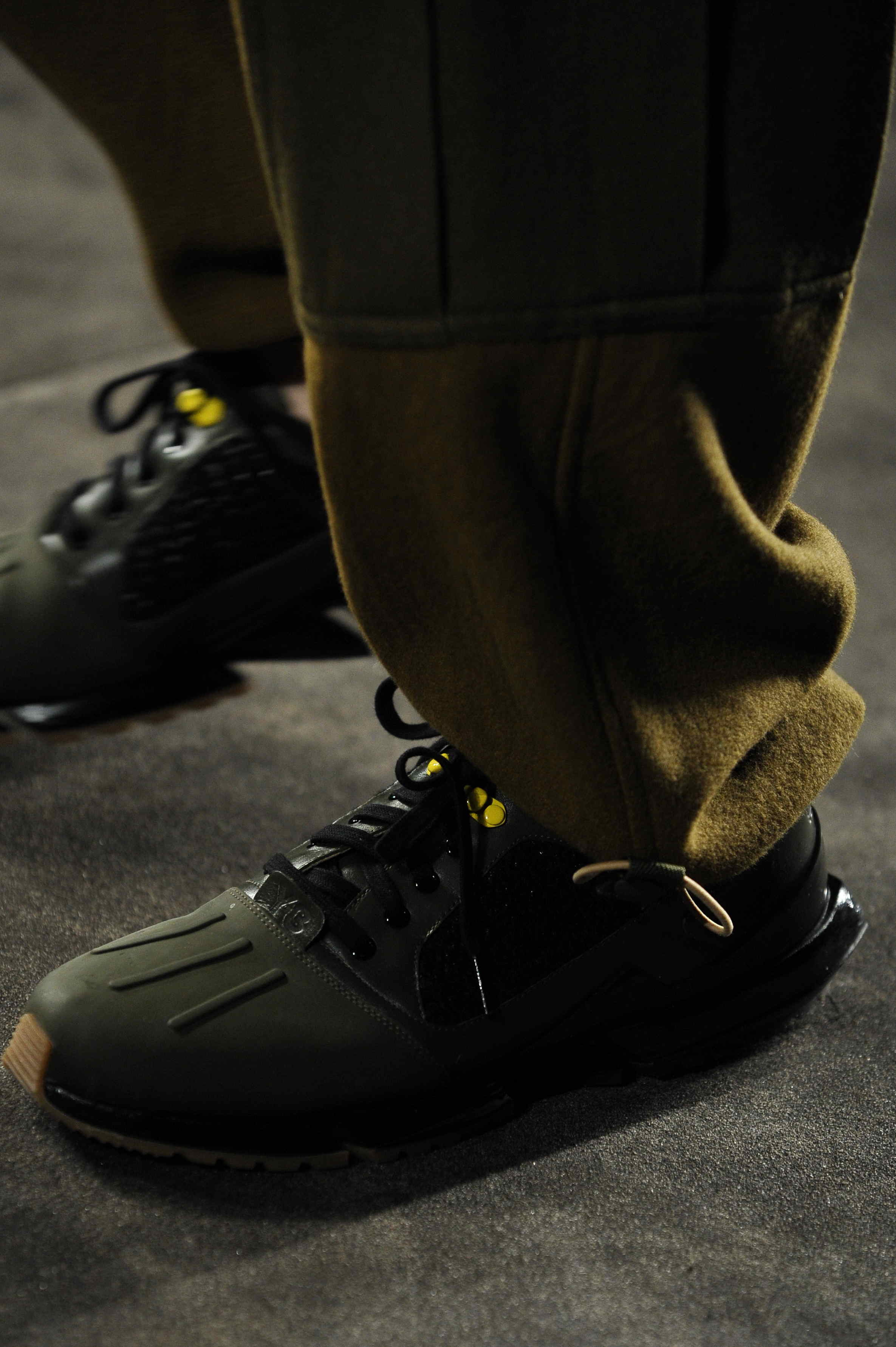 Y-3 2011ﶬʿЬĸDƬ