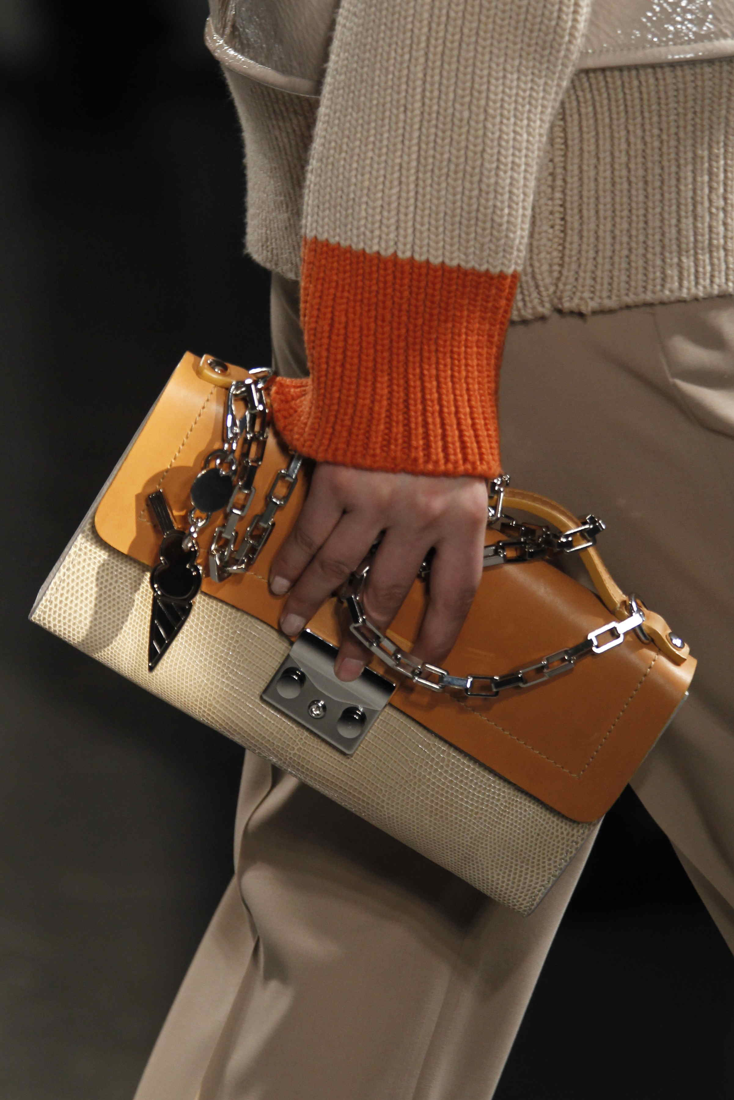 Aquascutum 2011ﶬŮʿDƬ