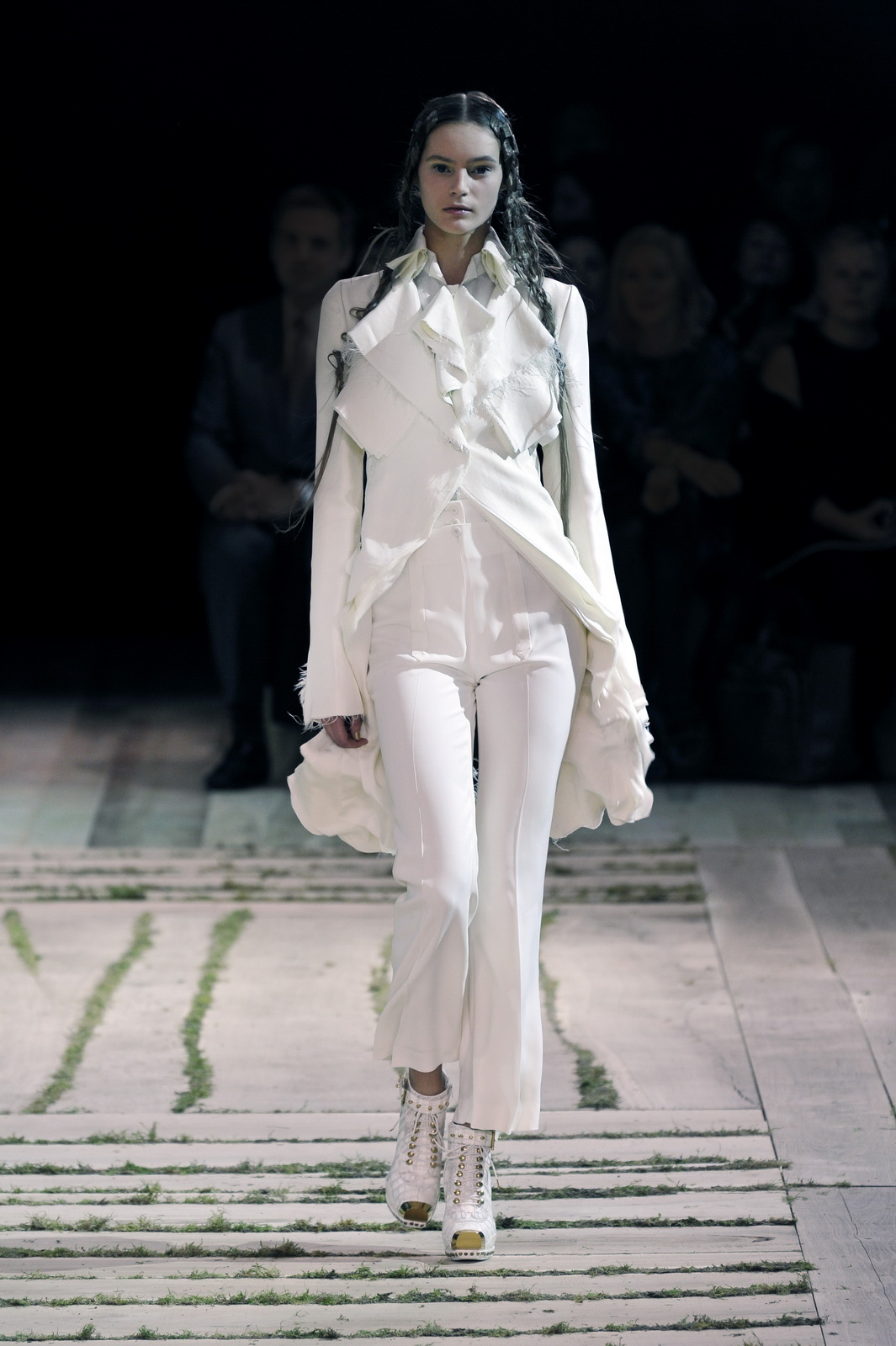 Alexander McQueen 11Ůb DƬ