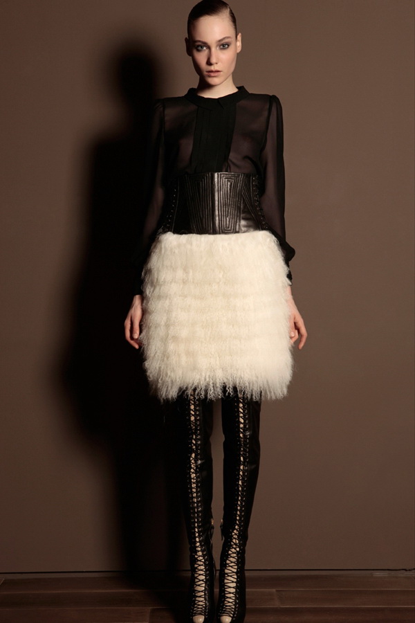 Trussardi 1911 2011ﶬ LookBookDƬ