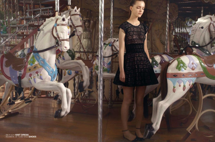 Red Valentino 2011年春季廣告高清圖片