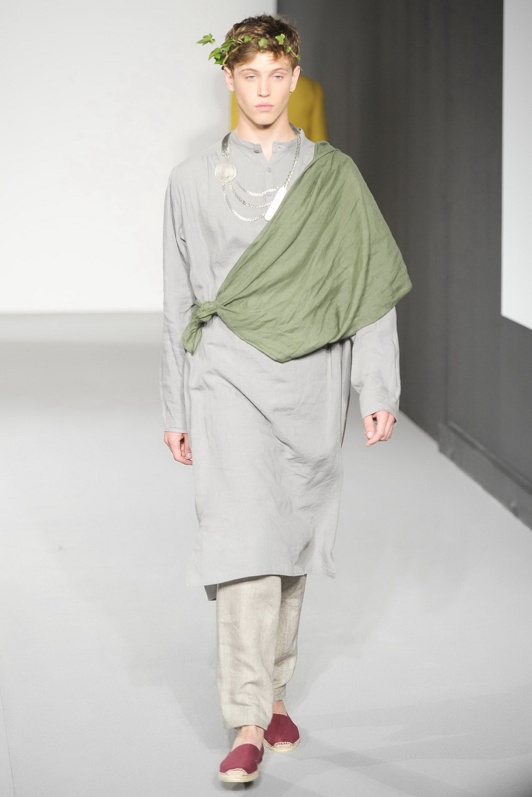 Agnes B 2012bDƬ