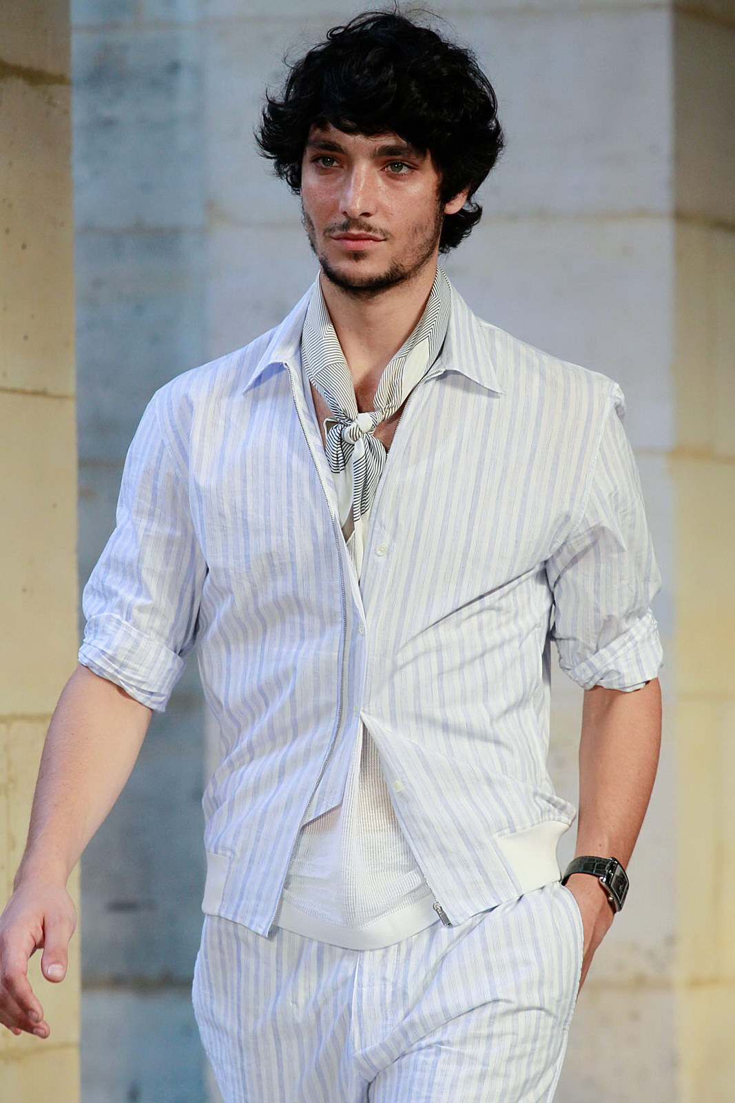 Hermes 2012b(x)(ji)DƬ