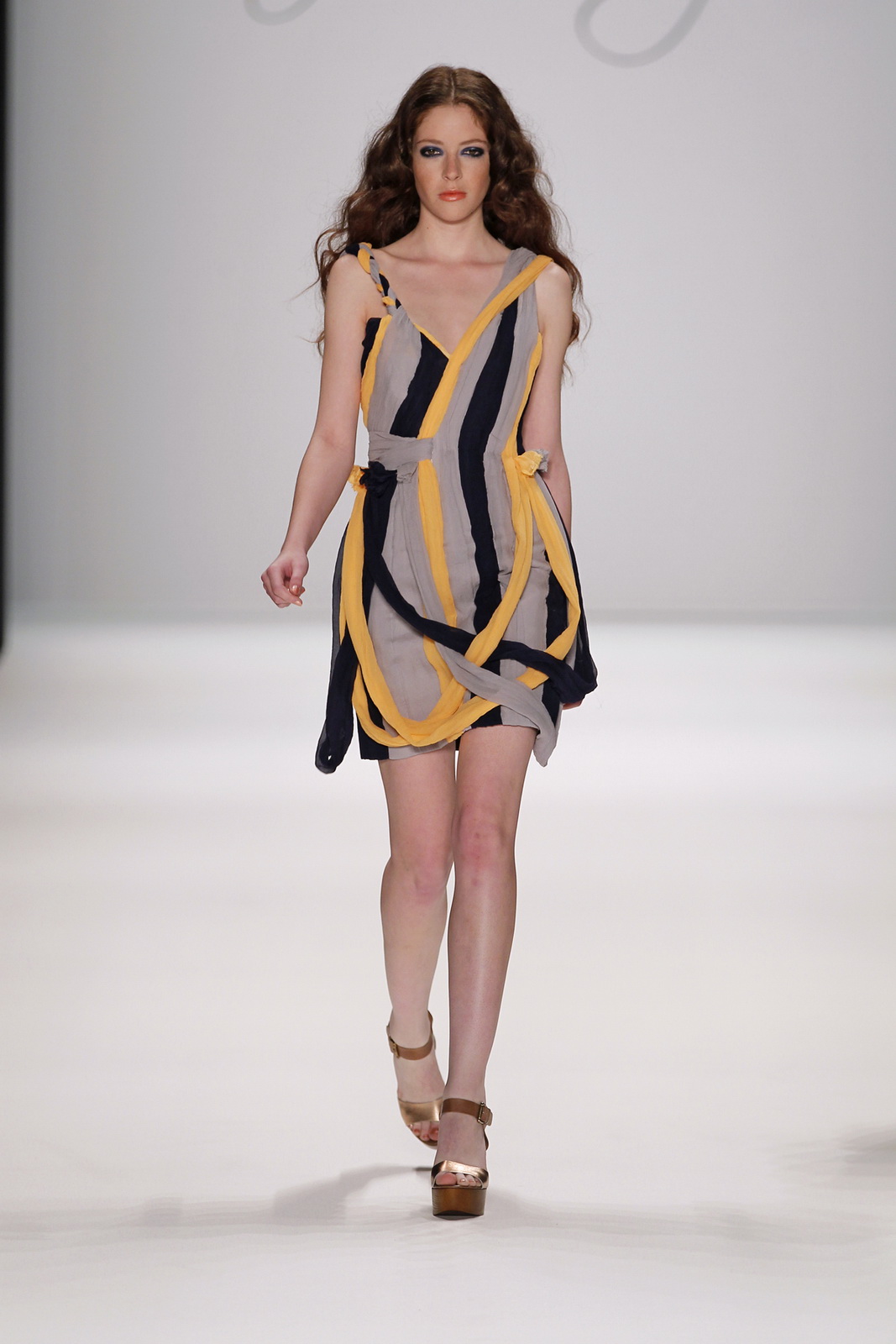 Frida Weyer 2012DƬ