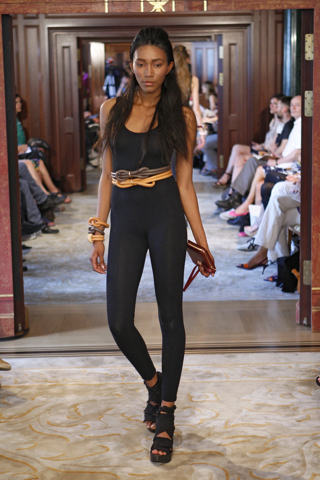 Green Showroom 2012DƬ