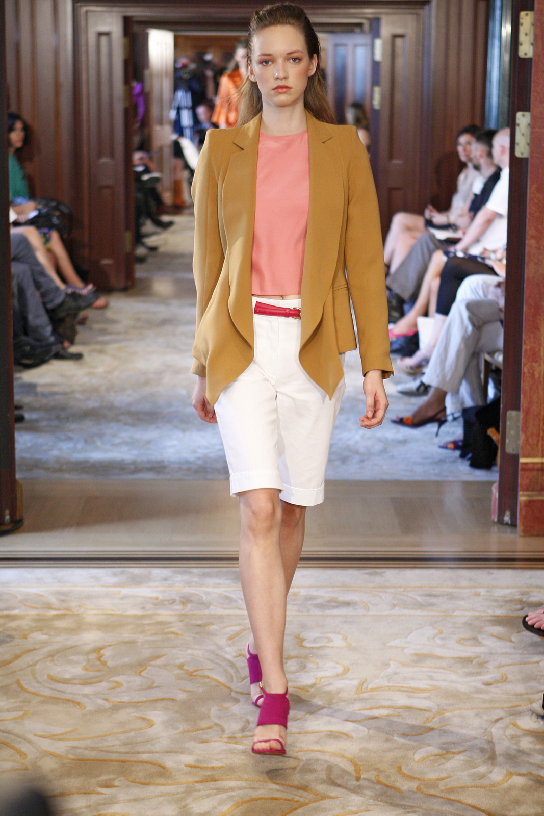 Green Showroom 2012(chng)DƬ