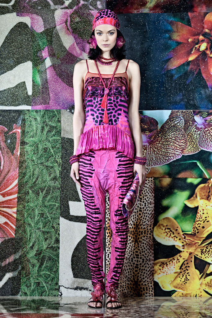 Roberto Cavalli 2012紺ɼϵиDƬ