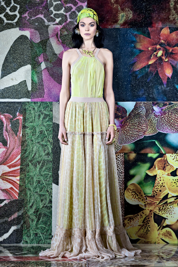 Roberto Cavalli 2012紺ɼϵиDƬ