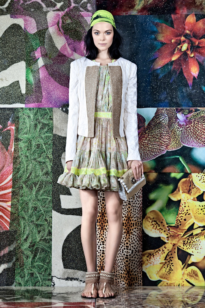 Roberto Cavalli 2012紺ɼϵиDƬ
