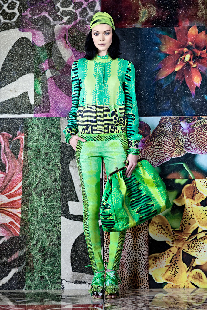 Roberto Cavalli 2012紺ɼϵиDƬ