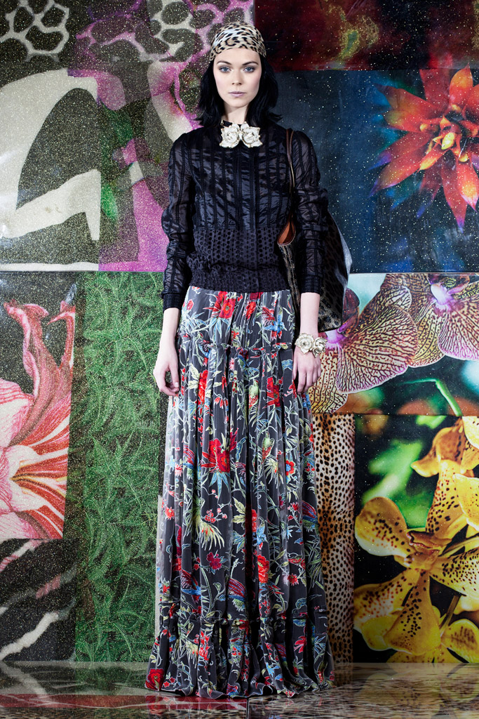 Roberto Cavalli 2012紺ɼϵиDƬ