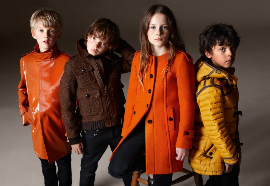 Burberry 2011秋冬 童裝廣告高清圖片