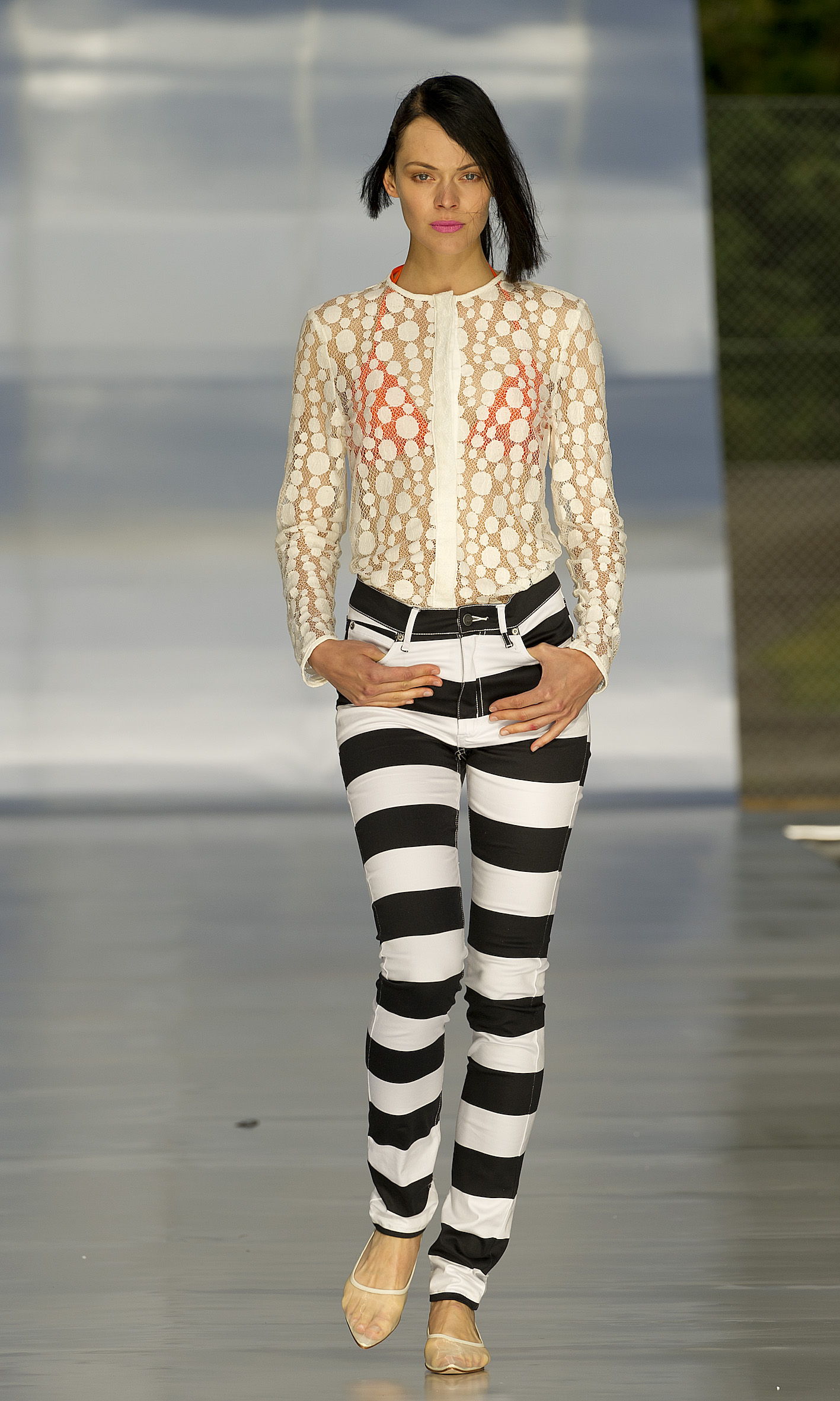 Cheap Monday 2012 ˹¸砖ĦDƬ