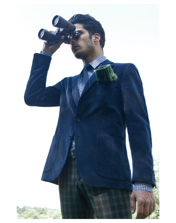 Isaia 2011ﶬbLookbookDƬ