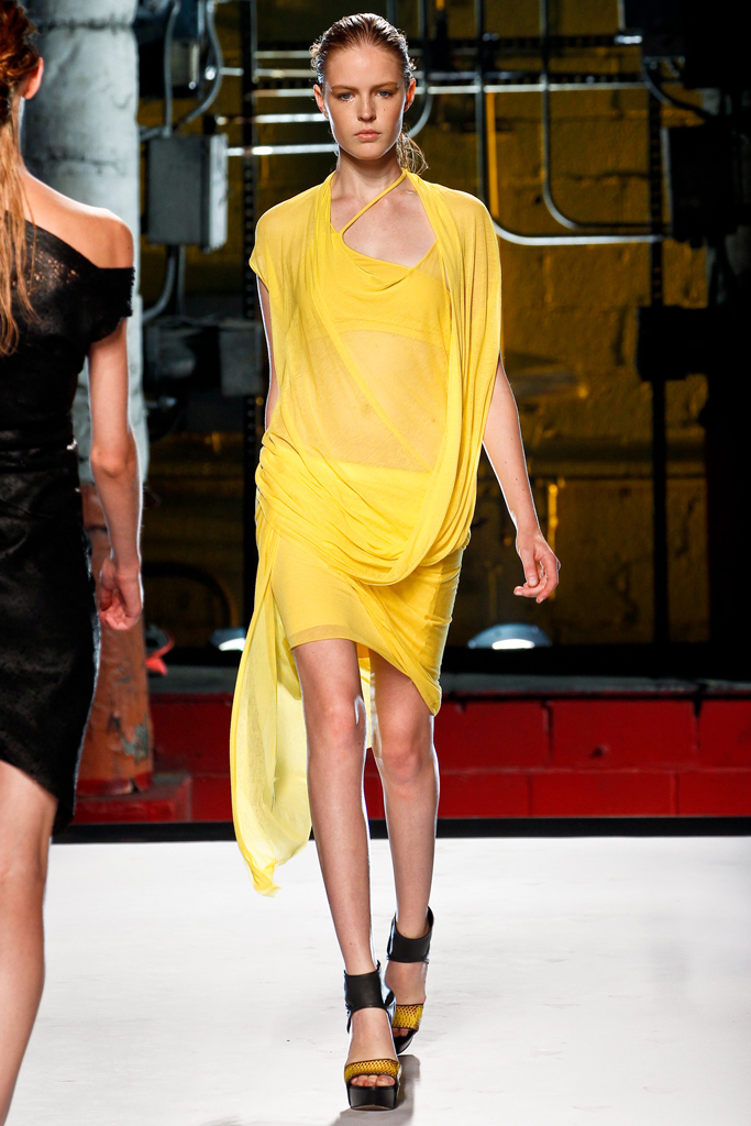Helmut Lang 2012DƬ