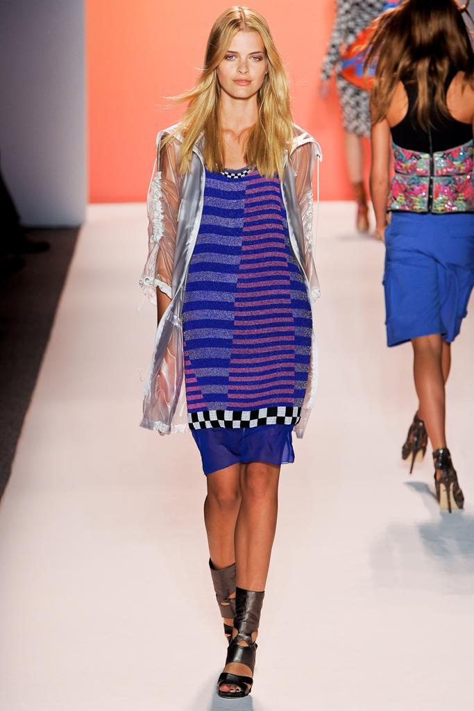 Nicole Miller 2012DƬ