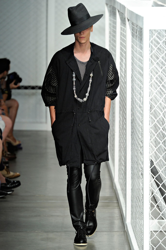Robert Geller 2012(chng)DƬ