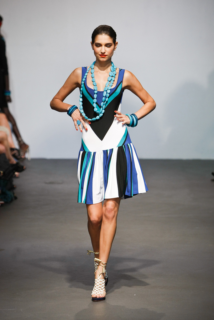 Stephen Burrows 2012DƬ