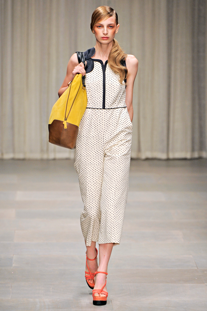 Jaeger London 2012(chng)DƬ