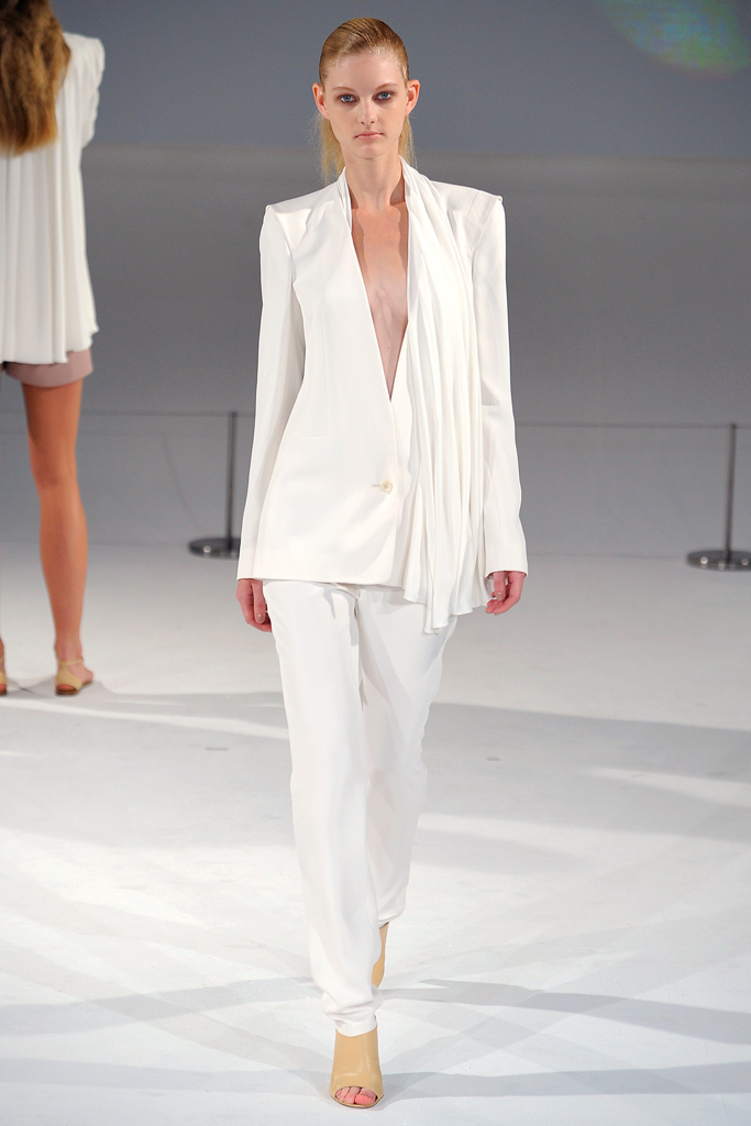 Chalayan 2012DƬ