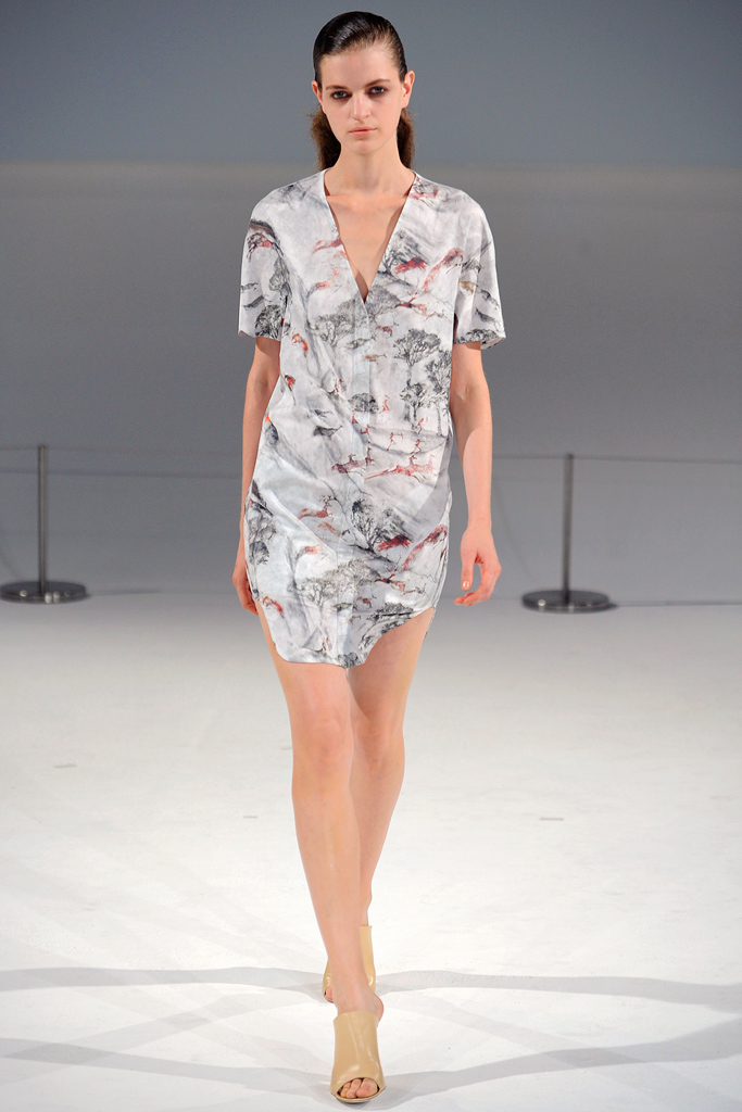 Chalayan 2012DƬ