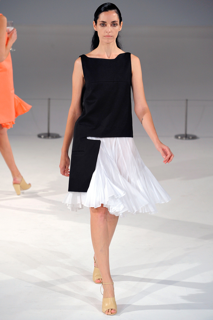 Chalayan 2012DƬ