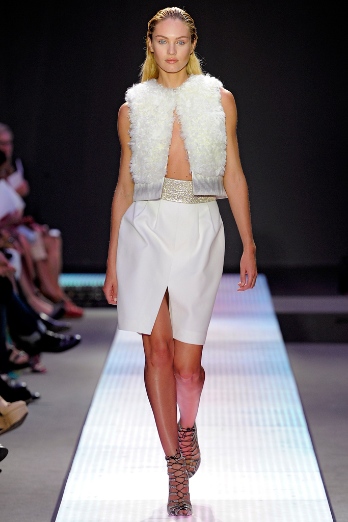 Giambattista Valli 2012(chng)DƬ