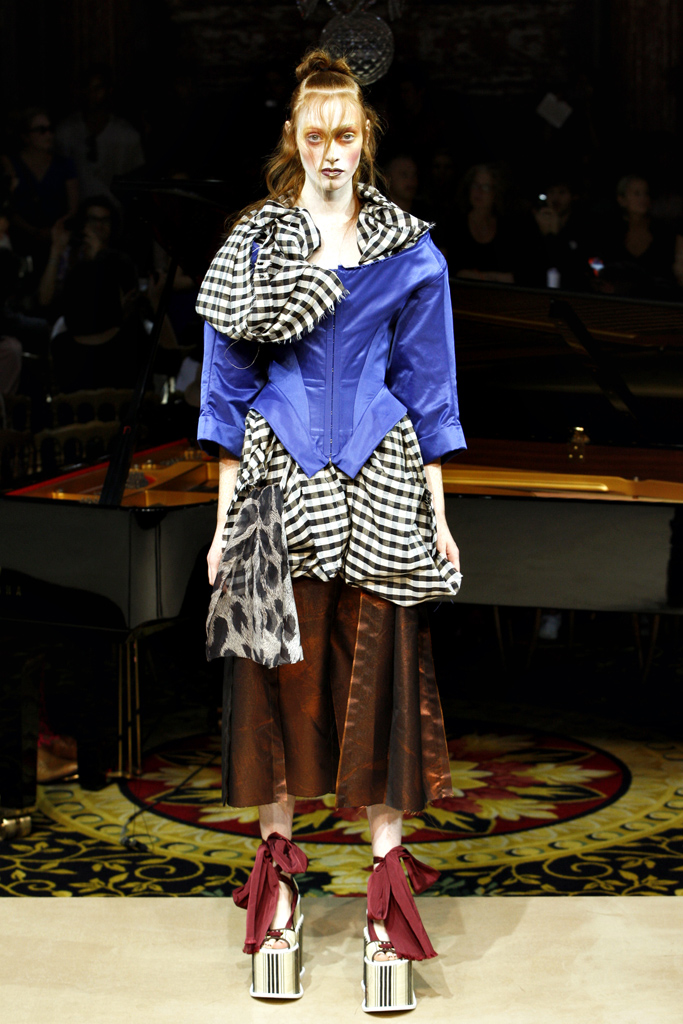 Vivienne Westwood 2012(chng)DƬ