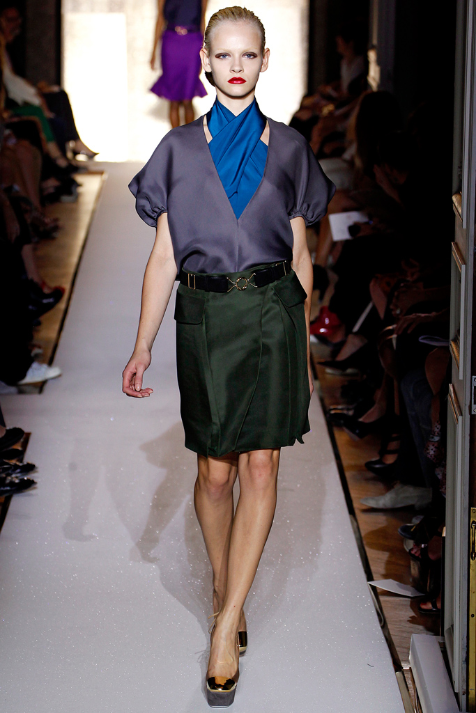 Yves Saint Laurent 2012(chng)DƬ